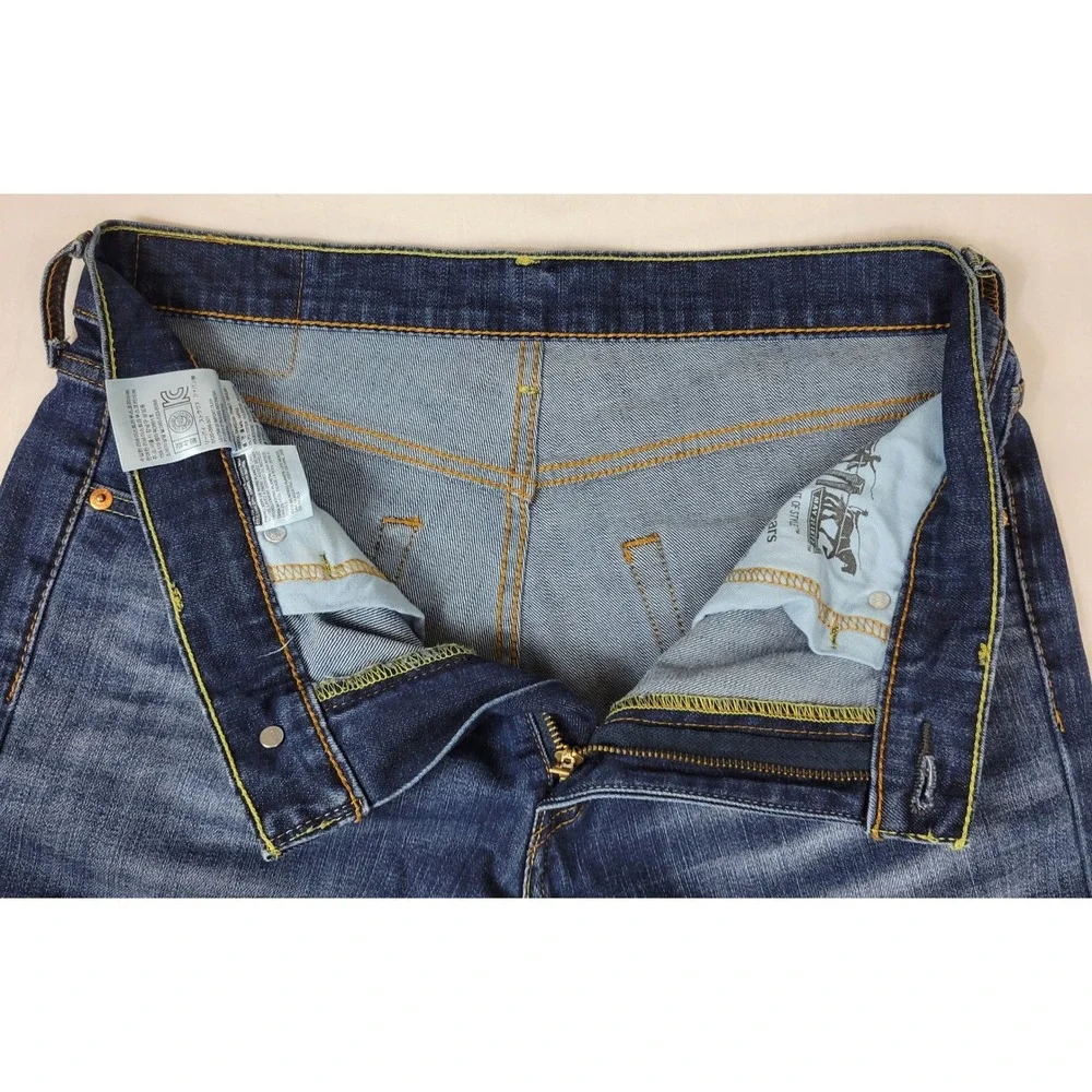 Levis levi 527